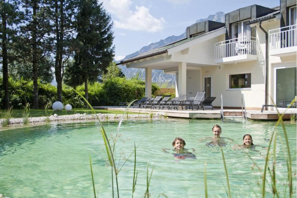 Momentum Hotel Anif Dış mekan fotoğraf